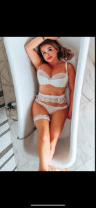 Viktory & Toys & anal & massage 