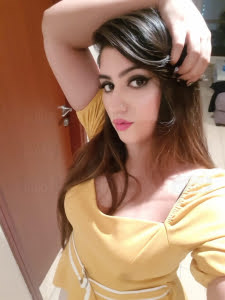 Soniya Big Ass Model  — Dubai