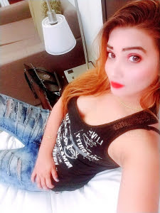 Busty Sheesha From India  — Dubai