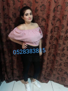 Priya 