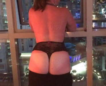 Busty British Milf Lindsey 