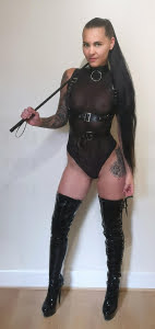 Mistress Erica Jade 