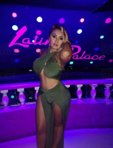 Mia Hot Girl 