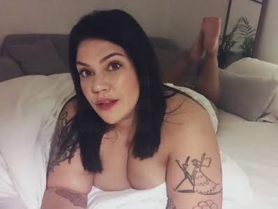Adél Jett - Elite BBW Companion 