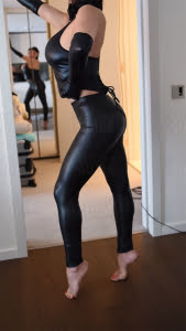 Your mistress Izabel 