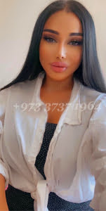 Leila BEST IN YOUR LIFE 