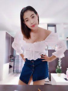 Nadia 