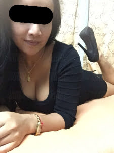 Busty Tara - A-Level, Strap-on & Fetish 