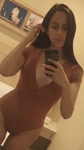 Play and Cum (camshow only) 