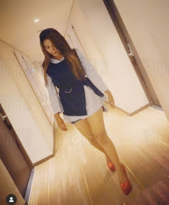 Devi Hot Girl 