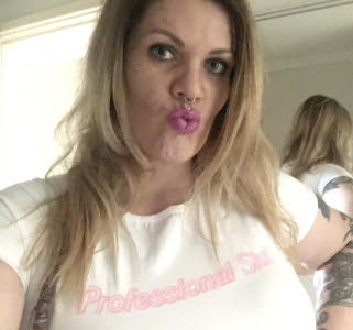Aussie Babe Zoe Hunter Feb 10-11 