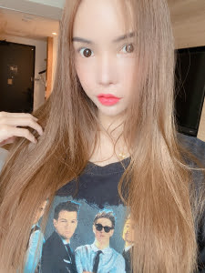 Bena sexy model back 