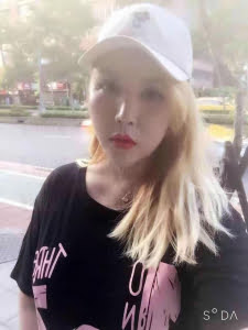 Korean Girl 