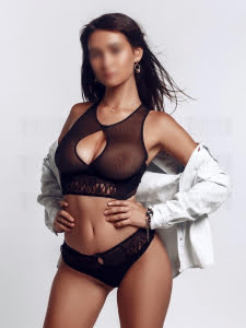 Tina Naugty Babe 