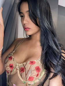 ASIAN SEXY GIRL VIP ESCORT 