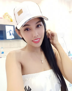 ????u're girl next door 