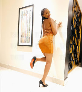 Ebony lizzy 