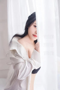 Angela 