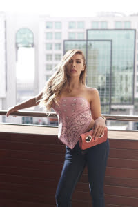 Luxury Girl in Istanbul | بنت راقية 