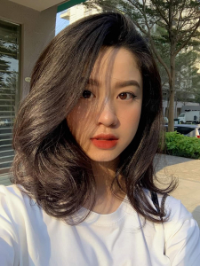 Helen  — Dubai