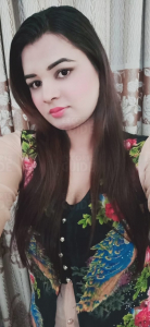 Busty Aqsa 