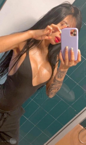 NEW NEW MIA BELLA LATINA PHOTO REEL