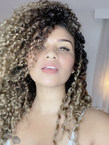 Vitória New...aussi anal...