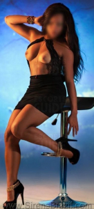  Escortgirl Lara