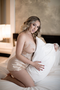  Escortgirl Mia Brazilian