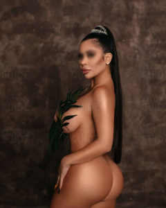 Kelly Rina  — Dubai