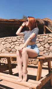  Escortgirl Irina