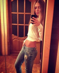  Escortgirl Avery — Paris