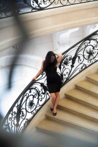  Escortgirl Lou Courtisane — Paris
