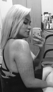  Escortgirl Babi Hippie