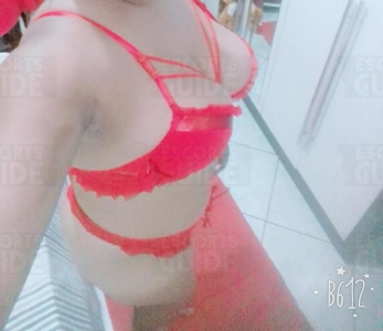  Escortgirl Morena gostosa