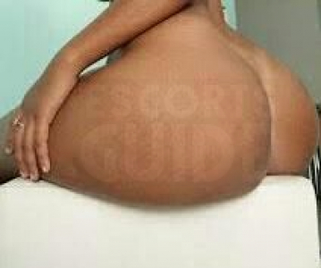  Escortgirl Mulatona Julie — Porto Alegre