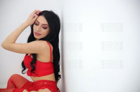  Escortgirl Aylin Farida