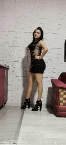  Escortgirl Dina