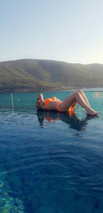  Escortgirl Arab Girl Yara — Istanbul