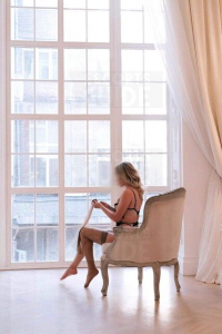  Escortgirl Gloria Bi Duo