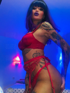 Alessandra elle est tournée