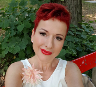  Escortgirl Lisa Pinelli