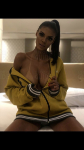  Escortgirl Megan Model