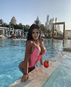  Escortgirl Amelia — Rome