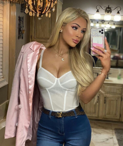  Escortgirl Jerry — Rome