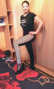  Escortgirl Nycol