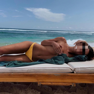  Escortgirl Sandra — Bucharest