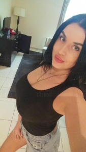  Escortgirl Lory