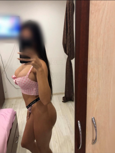  Escortgirl Sorana — Bucharest
