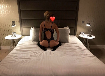  Escortgirl Eva Top Party Girl